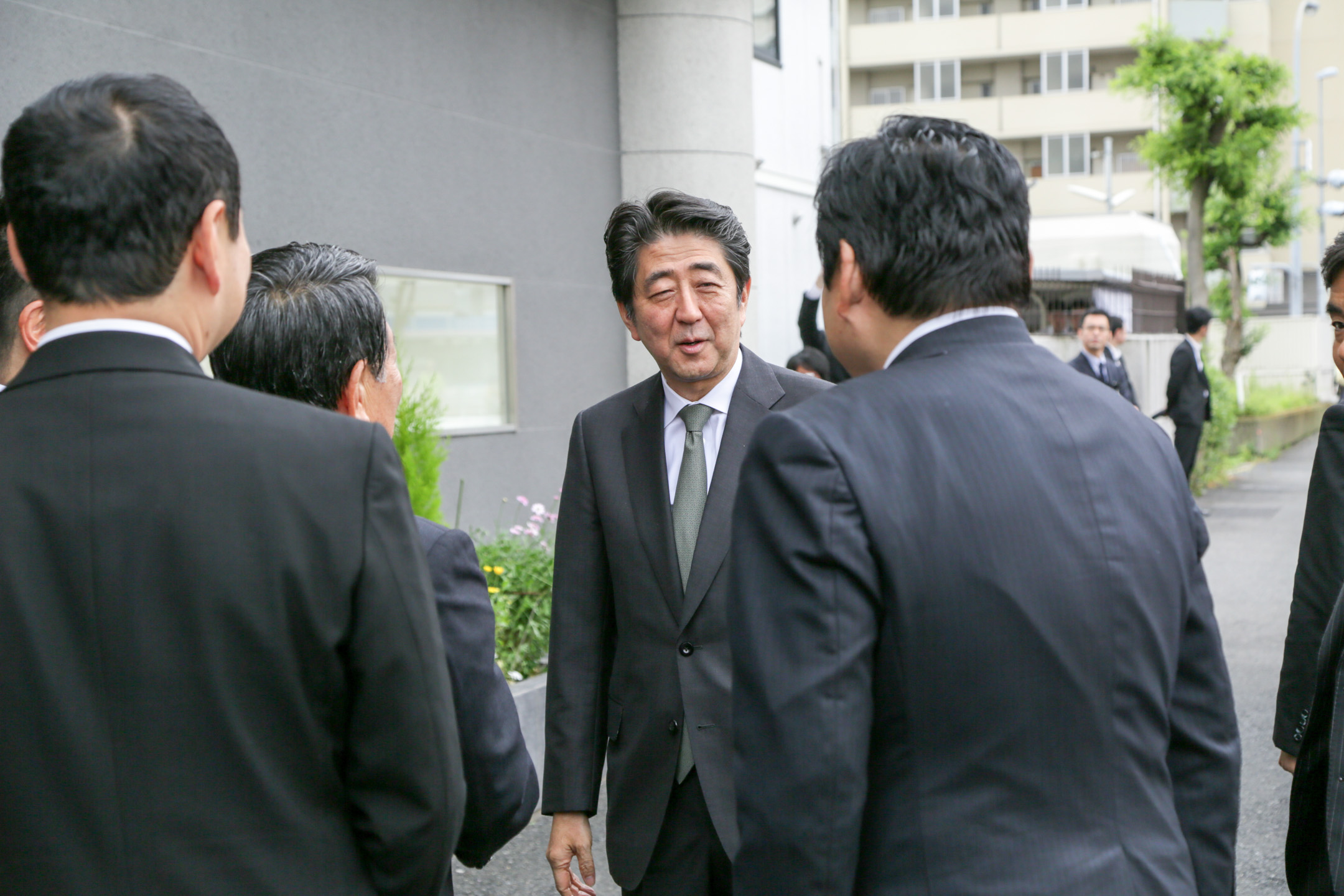 2015/5/16神戸市長田区のトアセイコーさんを訪問する安倍晋三内閣総理大臣