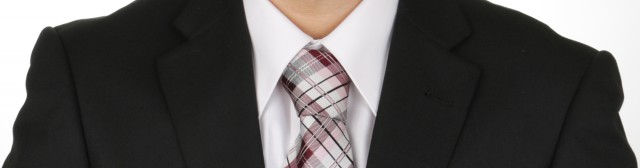 就活に合うネクタイ選び。チェック柄はNG?